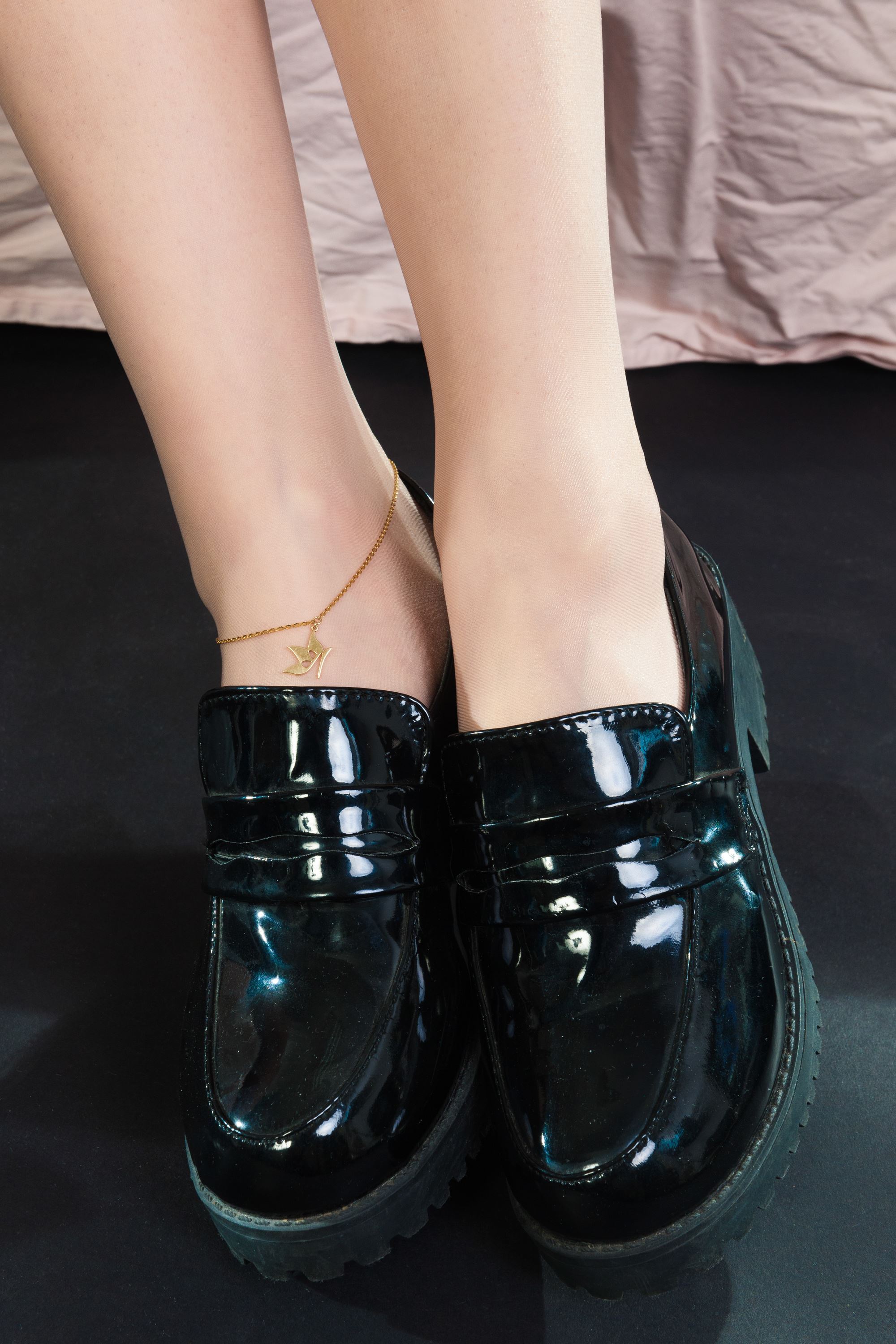 Ligui丽柜 2021.10.08 网络丽人 Model 汐汐&小熊